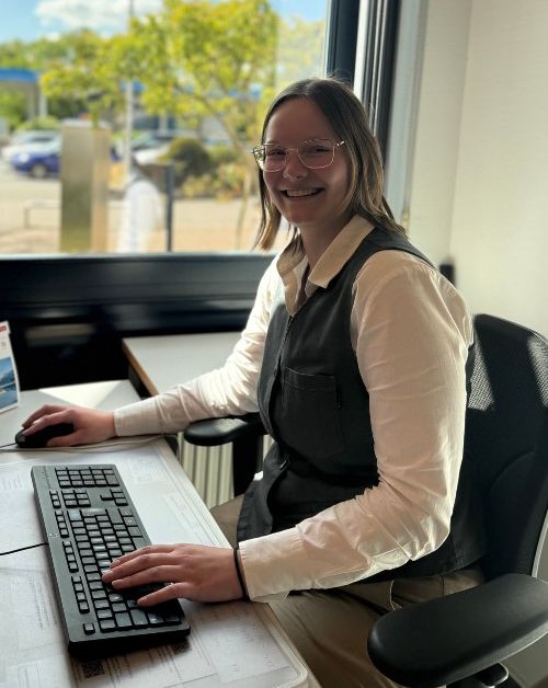 Azubine A. Eggers Azubine A. Eggers